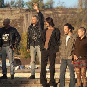 Punk's Not Dead - 21