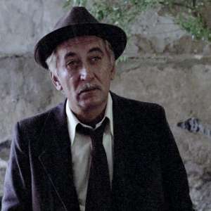 Do You Remember Dolly Bell? - 9