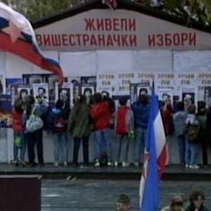 Aliens Are to Be Blamed for Everything - 1