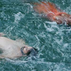 Telenovela greyscale in color - 3