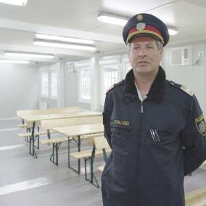 Granična ograda - 8